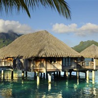 The St Regis Bora Bora Resort - ostrov Bora Bora - ckmarcopolo.cz