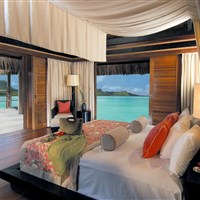 The St Regis Bora Bora Resort - ostrov Bora Bora - ckmarcopolo.cz