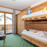 Hotel Bichlingerhof (S) - ckmarcopolo.cz