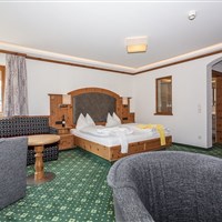 Hotel Bichlingerhof (S) - ckmarcopolo.cz
