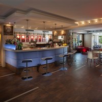 Hotel Continental - ckmarcopolo.cz