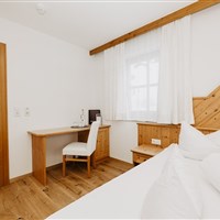 Hotel Dorfer (S) - ckmarcopolo.cz