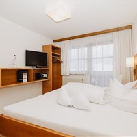 Hotel Dorfer (S) - ckmarcopolo.cz