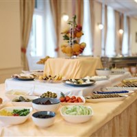 Hotel Lovran - ckmarcopolo.cz
