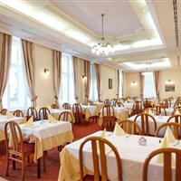 Hotel Lovran - ckmarcopolo.cz