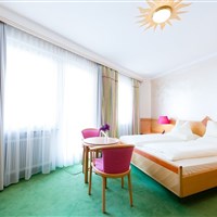 Hotel Schrofenstein (S) - ckmarcopolo.cz