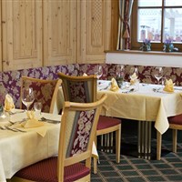 Hotel Auhof (S) - ckmarcopolo.cz