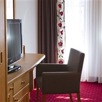 Hotel Auhof (S) - ckmarcopolo.cz