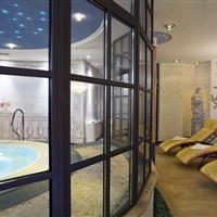 Hotel Auhof (S) - ckmarcopolo.cz