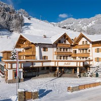Hotel Auhof (W) - ckmarcopolo.cz
