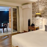Boena Monteverde Lodge - ckmarcopolo.cz