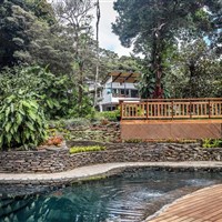 Boena Monteverde Lodge - ckmarcopolo.cz