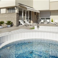 Hotel Ascot - ckmarcopolo.cz