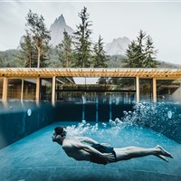 Hotel Sensoria Dolomites - ckmarcopolo.cz