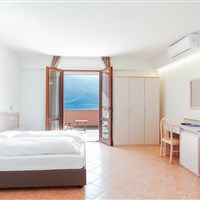 Hotel La Gardenia & Villa Oleandra - ckmarcopolo.cz