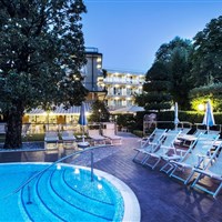 Hotel Bisesti - ckmarcopolo.cz