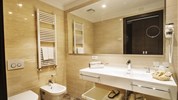 Hotel Bisesti ***+