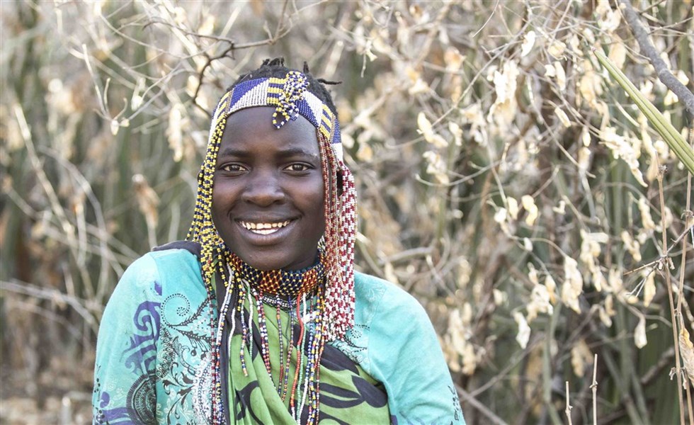 Ráj slonů v Tarangire a úchvatný kráter Ngorongoro a pobyt na Zanzibaru - Tanzanie_Lake Eyasi_Hadzabe tribe