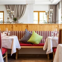 Hotel Schmittenhof (W) - ckmarcopolo.cz