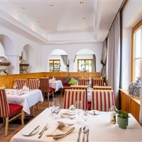 Hotel Schmittenhof (W) - ckmarcopolo.cz