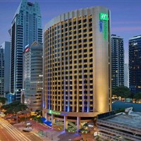 Holiday Inn Express Kuala Lumpur City Centre - Večerní pohled na hotel - ckmarcopolo.cz
