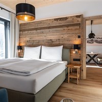 Hotel a apartmány Taxacher (W) - ckmarcopolo.cz