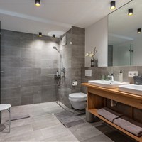 Hotel a apartmány Taxacher (S) - ckmarcopolo.cz