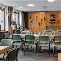 Hotel a apartmány Taxacher (W) - ckmarcopolo.cz