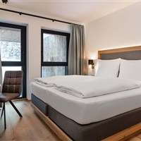 Hotel a apartmány Taxacher (S) - ckmarcopolo.cz