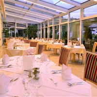 Hotel Leonhard (S) - ckmarcopolo.cz
