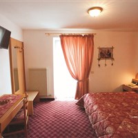 Hotel Milano Vermiglio - ckmarcopolo.cz