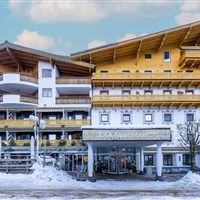 Hotel Jufa Alpenhotel Saalbach (W) - ckmarcopolo.cz