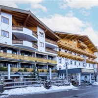 Hotel Jufa Alpenhotel Saalbach (W) - ckmarcopolo.cz