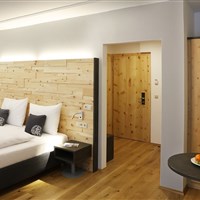 Hotel Jufa Alpenhotel Saalbach (W) - ckmarcopolo.cz