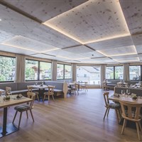 Hotel Adler - ckmarcopolo.cz