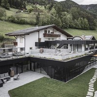 Hotel Adler - ckmarcopolo.cz
