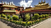 Tibet a Mount Everest - 8denní dobrodružství s průvodcem