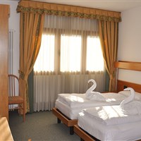 Hotel Liberty Malè - ckmarcopolo.cz