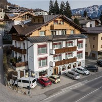 Hotel Eccher - ckmarcopolo.cz