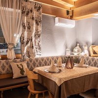 Hotel Eccher - ckmarcopolo.cz