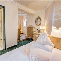 Boutiquehotel Bauer (W) - ckmarcopolo.cz