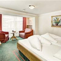 Boutiquehotel Bauer (W) - ckmarcopolo.cz