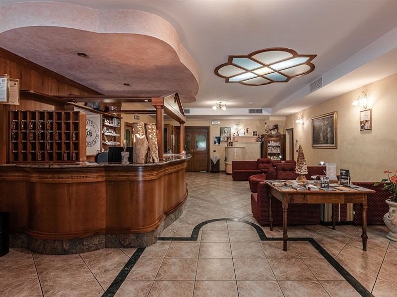 Hotel Job - Garden & Spa ***