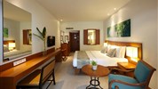 Oáza klidu uprostřed Pattaye - Woodlands Resort 4*plus - hajsko_Pattaya_Woodlands_interiér pokoje Deluxe