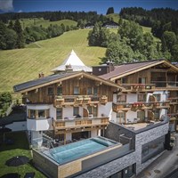 Hotel Astrid (S) - ckmarcopolo.cz