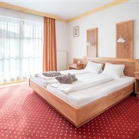 Hotel Astrid (S) - ckmarcopolo.cz
