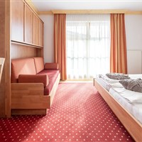 Hotel Astrid (S) - ckmarcopolo.cz