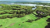 Constance Belle Mare Plage - Exkluzívně: dvě osmnáctijamková hřiště přímo u hotelu