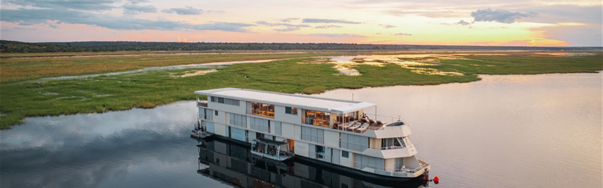 Marco Polo - Zambezi Queen loď na řece Zambezi - Bostwana_Chobe_Zambezi Queen