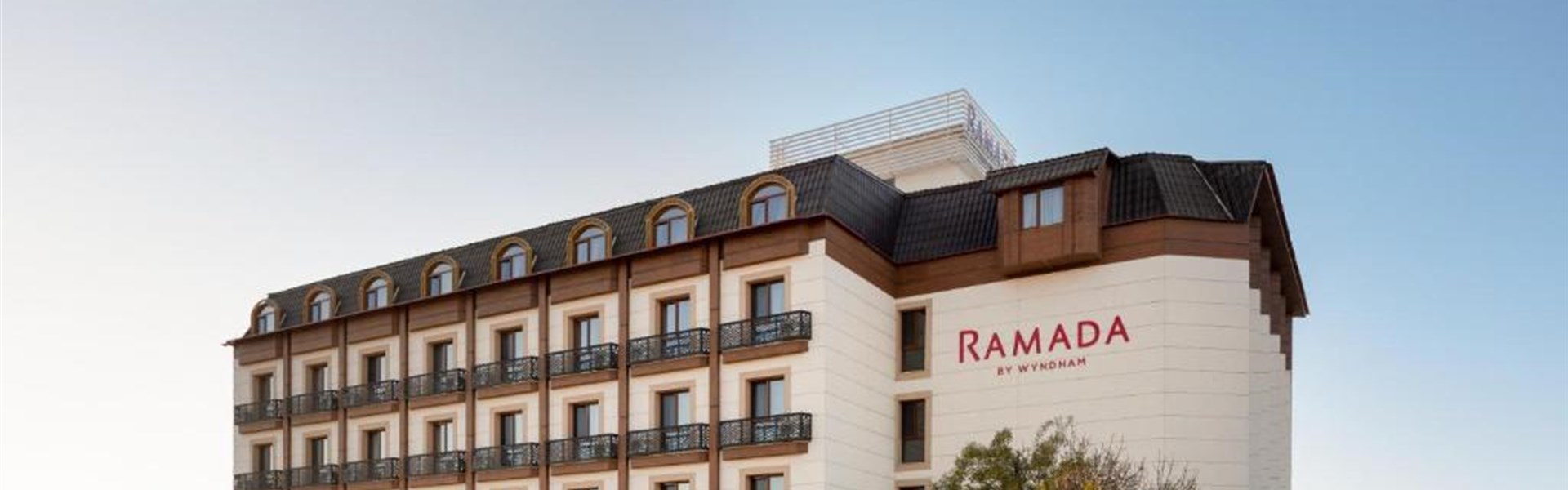 Marco Polo - Ramada by Wyndham Van - Ramada_by_Wyndham_Van
